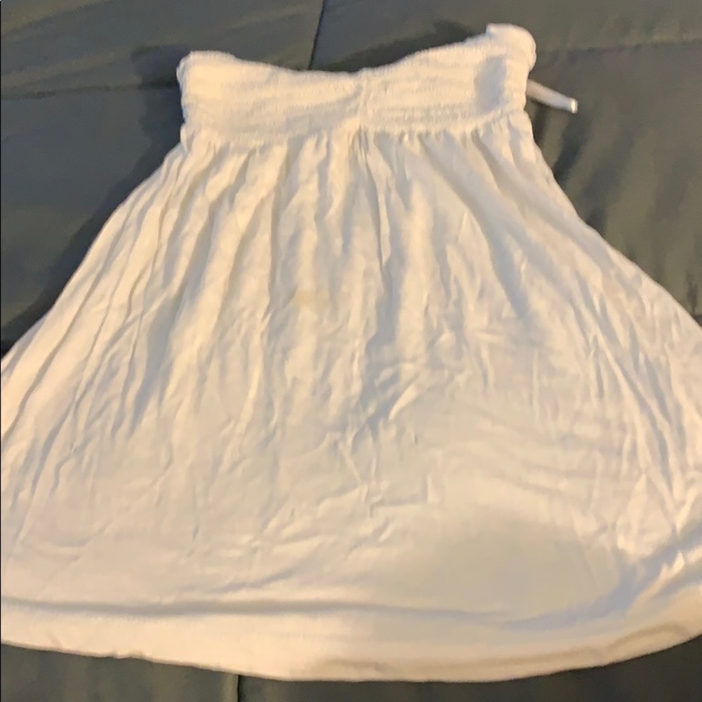 Flowy strapless top